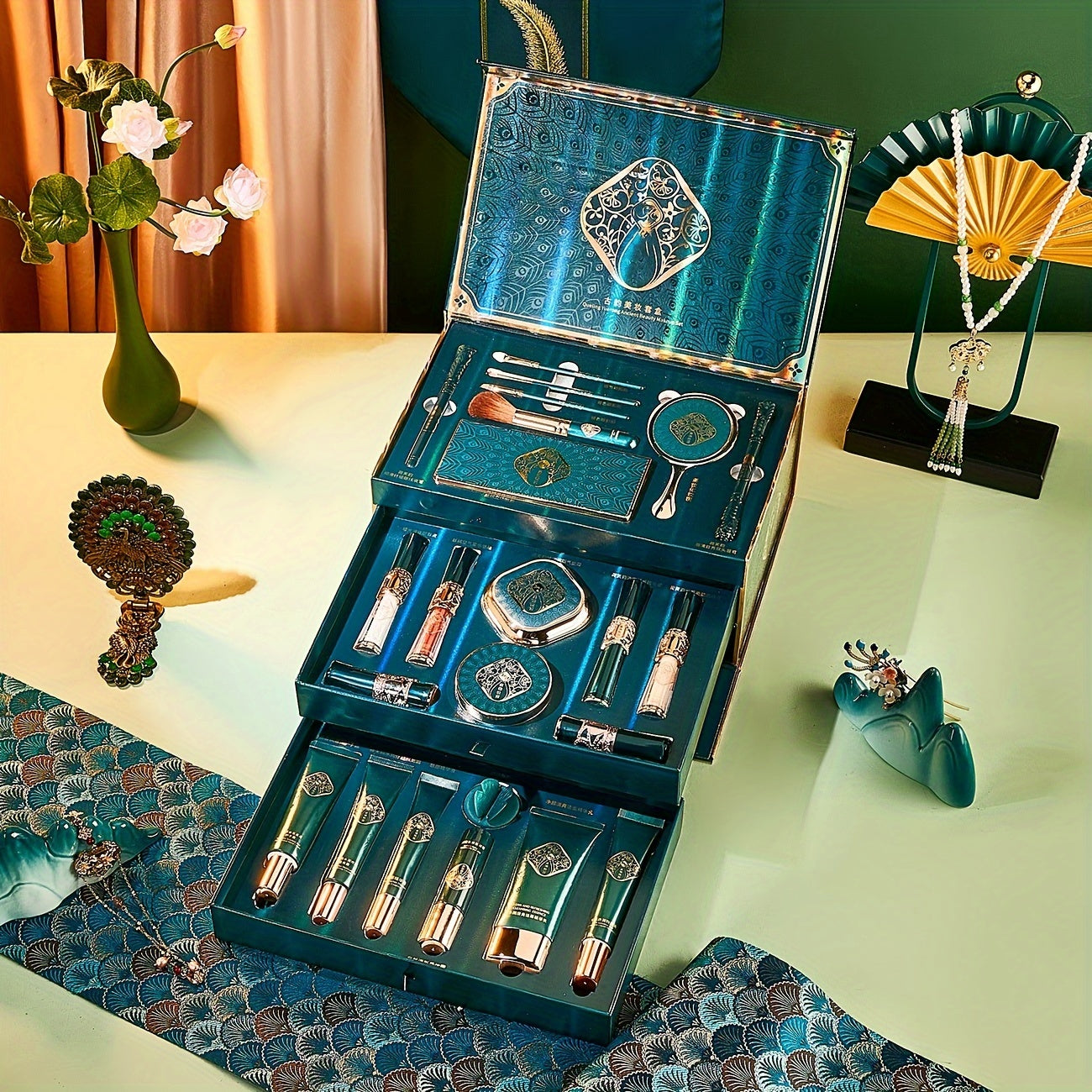 High-End 23pc Makeup Gift Set